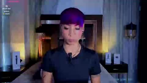 Mia Morgann online show from September 10, 2025, 1:44 pm