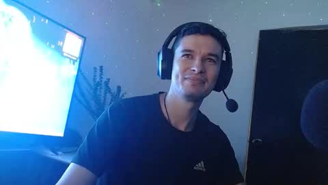 Snapshot of miaou_miaou chatting on January 8, 2025, 12:58 pm miaou_miaou online show from January 8, 2025, 12:58 pm