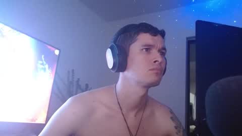 Snapshot of miaou_miaou chatting on January 13, 2025, 1:02 am miaou_miaou online show from January 13, 2025, 1:02 am