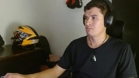 Snapshot of miaou_miaou chatting on October 22, 2025, 1:17 am miaou_miaou online show from October 22, 2025, 1:17 am