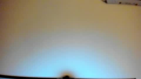 Mia online show from March 22, 2026, 9:18 pm