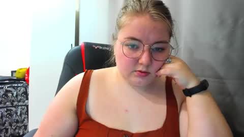 miapisa online show from October 20, 2025, 12:38 pm