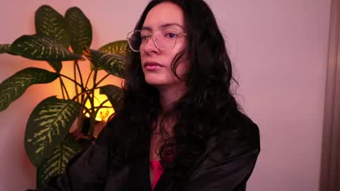 Snapshot of miaportman chatting on May 29, 2026, 8:45 am MIAPORTMANN online show from May 29, 2026, 8:45 am