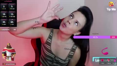 miarobinn_ online show from October 20, 2025, 11:43 am