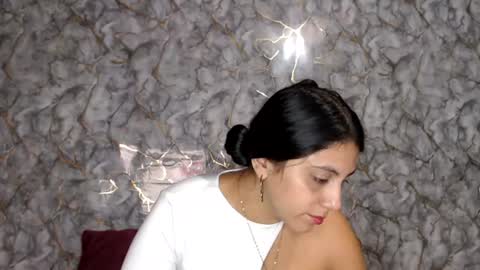 Snapshot of miarouse1531 chatting on June 20, 2026, 7:00 am miarouse1531 online show from June 20, 2026, 7:00 am