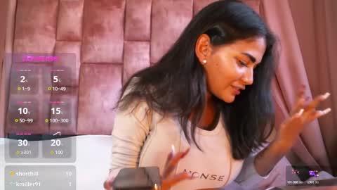 miasaandovaal 22 online show from January 29, 2025, 8:25 pm