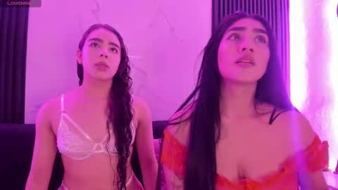 miascott5 online show from October 24, 2025, 3:47 am