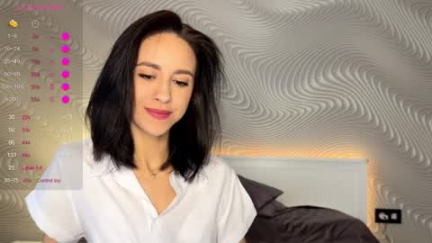 Mia online show from February 23, 2026, 6:22 am