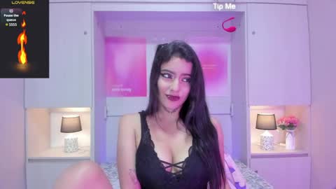 Snapshot of miaturnerr_ chatting on April 28, 2026, 4:17 am miaturnerr_ online show from April 28, 2026, 4:17 am