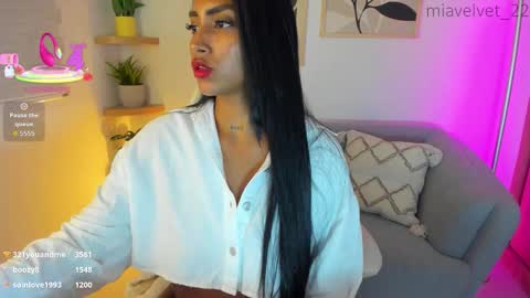 Mia Velvet  online show from January 14, 2026, 5:24 am