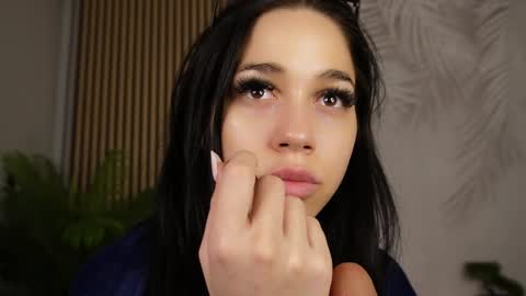 Kimmy online show from June 8, 2026, 1:28 am