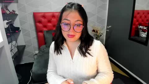 M I A W I L S online show from February 25, 2025, 8:09 pm