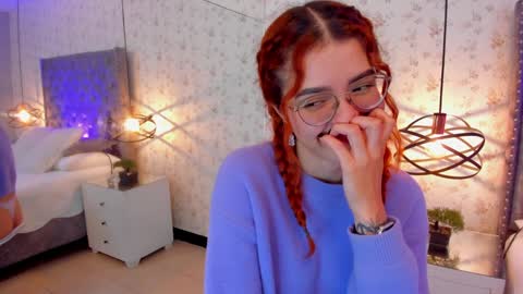 Snapshot of miawinx chatting on January 30, 2025, 4:37 am Mia winx online show from January 30, 2025, 4:37 am