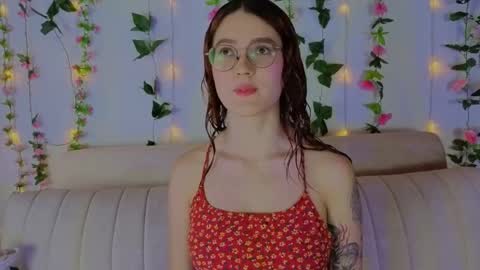 Snapshot of miawinx chatting on November 20, 2025, 9:03 pm Mia winx online show from November 20, 2025, 9:03 pm