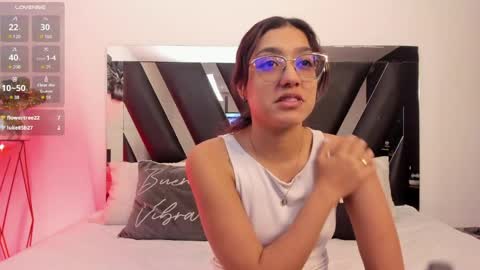 Snapshot of miayiron chatting on May 4, 2026, 2:13 pm MiaIron online show from May 4, 2026, 2:13 pm