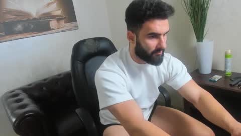 MicahLane online show from October 23, 2025, 4:23 am