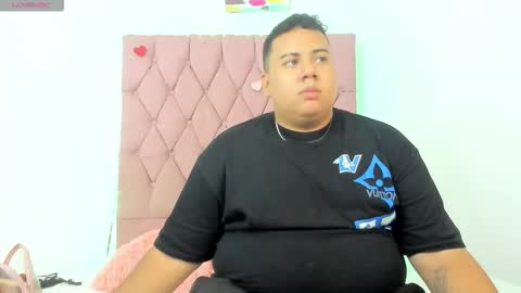 Micky and Sharon online show from October 22, 2025, 4:02 am