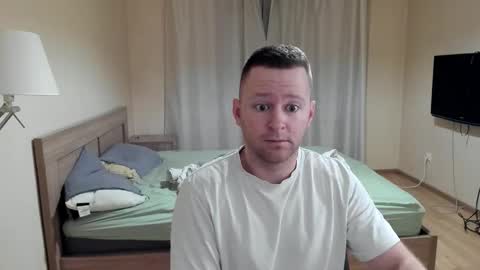 Michael Birkin online show from December 21, 2025, 3:57 am