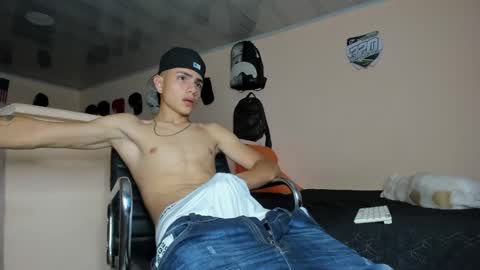 Michael Boy online show from January 28, 2025, 11:28 pm