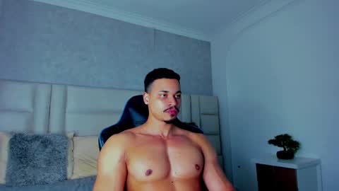 Michael online show from November 27, 2025, 8:16 am