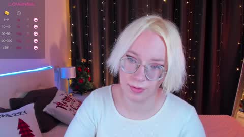 Snapshot of michael_swan chatting on December 29, 2024, 1:38 pm Michel online show from December 29, 2024, 1:38 pm