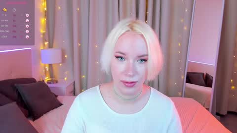 Snapshot of michael_swan chatting on January 15, 2025, 3:39 pm Michel online show from January 15, 2025, 3:39 pm