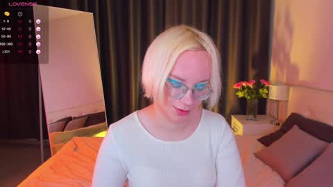 Snapshot of michael_swan chatting on January 30, 2025, 1:42 pm Michel online show from January 30, 2025, 1:42 pm