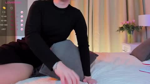 Snapshot of michael_swan chatting on February 18, 2025, 1:22 pm Michel online show from February 18, 2025, 1:22 pm