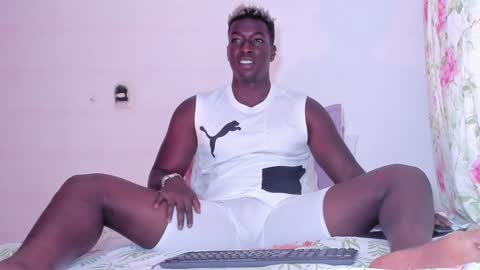 Michaell online show from December 10, 2024, 10:26 pm