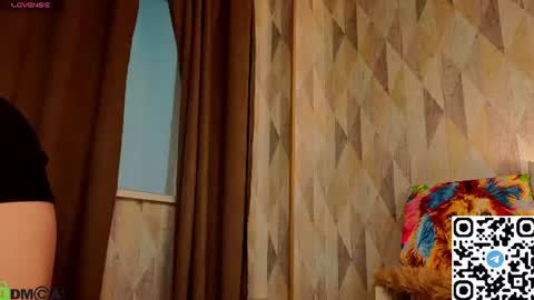 Snapshot of michelle_blond chatting on June 11, 2026, 1:27 am michelle_blond online show from June 11, 2026, 1:27 am