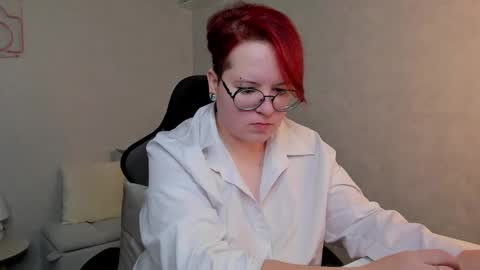 Michelle online show from November 8, 2025, 7:52 am