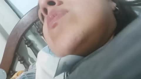 michelleleslie online show from September 28, 2025, 2:50 am