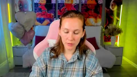 MichelleOrtis online show from March 18, 2026, 12:41 pm