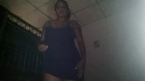 Snapshot of michellhot886 chatting on November 27, 2025, 7:10 am michellhot886 online show from November 27, 2025, 7:10 am