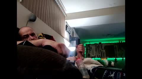 Snapshot of michelparent35 chatting on September 17, 2025, 3:30 am michelparent35 online show from September 17, 2025, 3:30 am