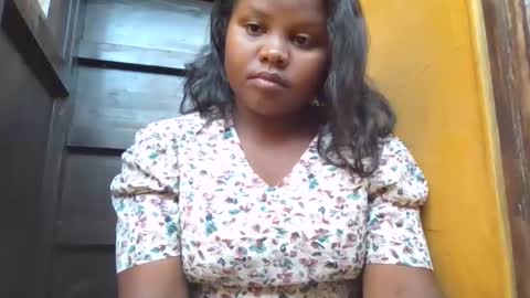 michou61 online show from March 2, 2026, 6:25 am