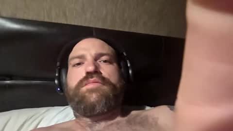 Snapshot of mickeybobby6969 chatting on October 29, 2025, 9:11 am mickeybobby6969 online show from October 29, 2025, 9:11 am