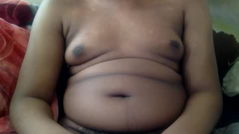 mickkzzx online show from October 12, 2025, 3:33 pm