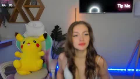 micky___love online show from June 1, 2026, 7:15 pm