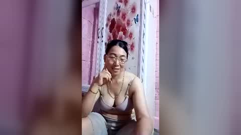 Miky online show from June 13, 2026, 8:56 am