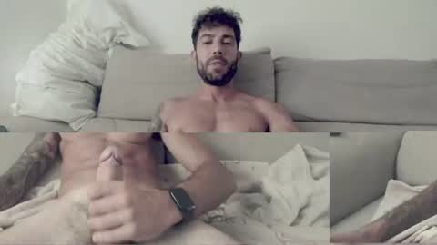 micosita94 online show from June 11, 2026, 4:49 pm