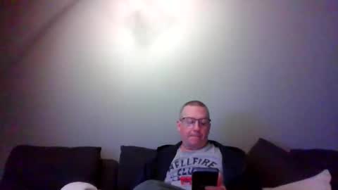 Snapshot of middleton2021 chatting on April 23, 2026, 8:11 pm middleton2021 online show from April 23, 2026, 8:11 pm