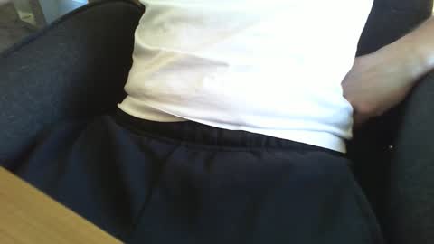 Snapshot of midlifemuscle17941 chatting on April 30, 2026, 4:46 pm midlifemuscle17941 online show from April 30, 2026, 4:46 pm