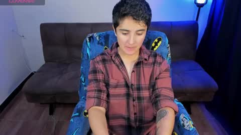 Snapshot of midnight07_ chatting on January 29, 2025, 2:19 am Blue online show from January 29, 2025, 2:19 am