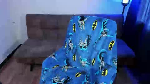 Snapshot of midnight07_ chatting on March 10, 2025, 3:20 pm Blue online show from March 10, 2025, 3:20 pm