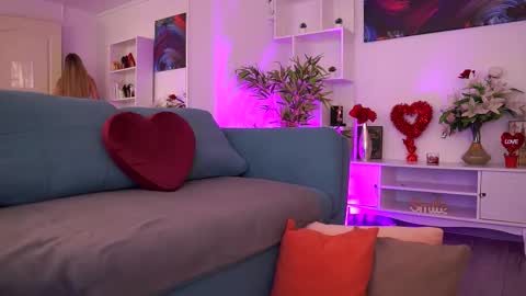 Alice online show from February 21, 2026, 7:15 pm