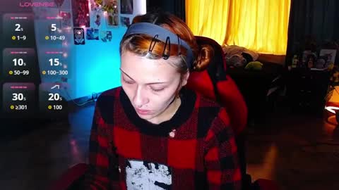 Pola  INDEPENDENT MODEL online show from February 22, 2026, 7:56 pm