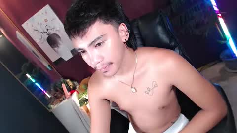Kitty online show from May 9, 2026, 8:58 pm