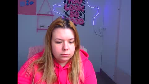 Mariana online show from January 19, 2026, 6:17 am