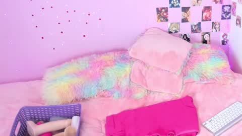 Sara online show from March 3, 2025, 4:03 am